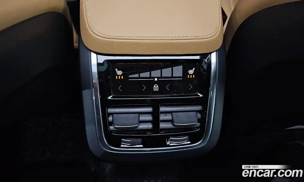 Volvo XC90 2022 2.0 Автомат в Москве № 196976, фото 8