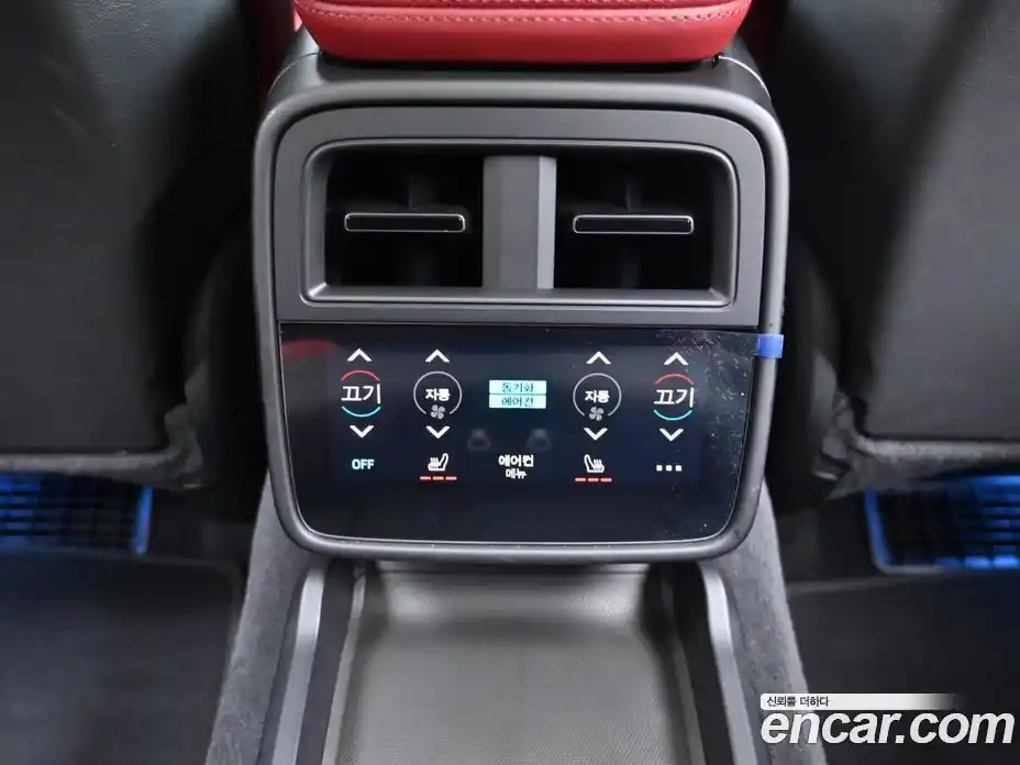 Porsche Taycan 2024 0.1 Автомат в Москве № 197841, фото 16