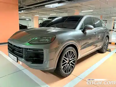 Porsche Cayenne, 2025