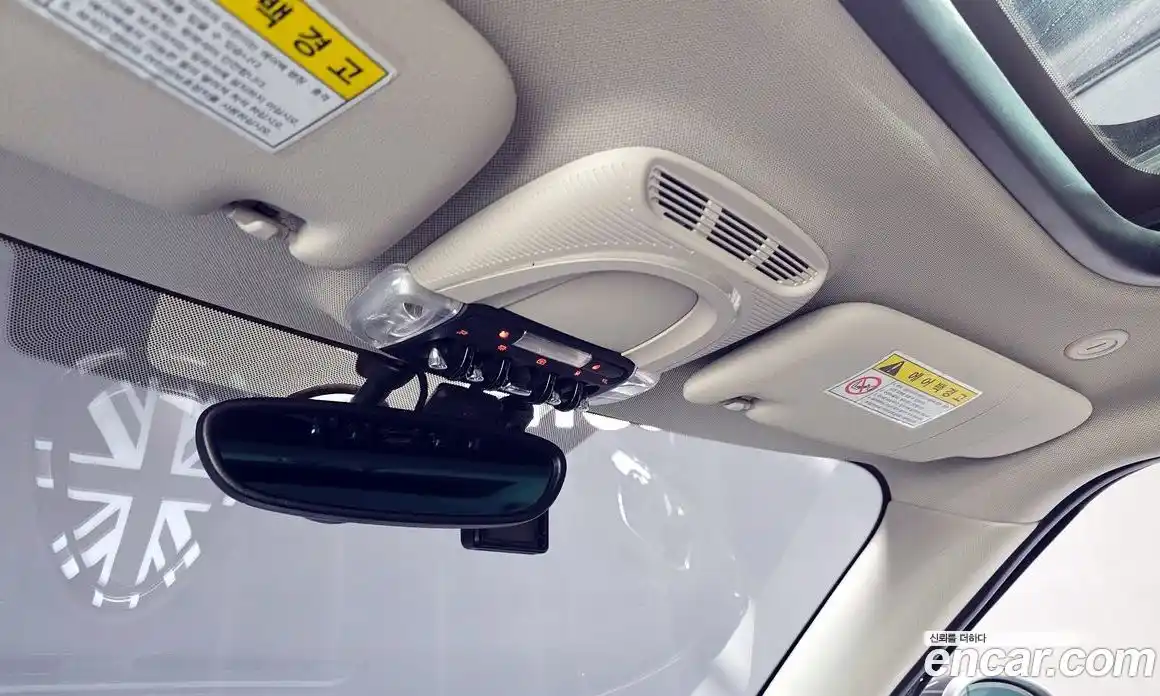 Mini Clubman 2016 2.0 Автомат в Москве № 198459, фото 17