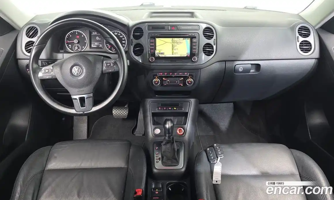 Volkswagen Tiguan 2015 2.0 Автомат в Москве № 199150, фото 5