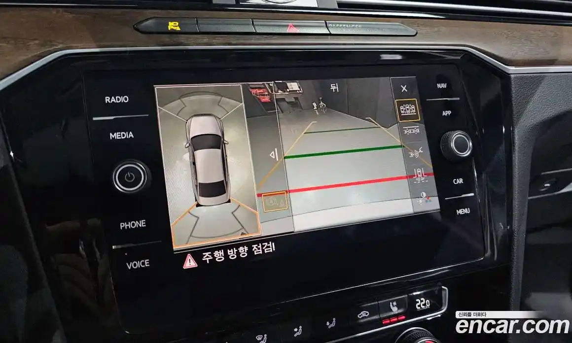 Volkswagen Passat 2018 2.0 Автомат в Москве № 199171, фото 18