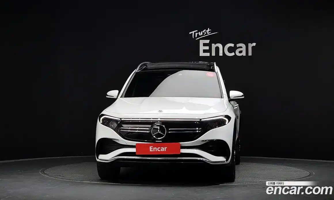 Mercedes-Benz EQB 2023 0.2 Автомат в Москве № 200043, фото 3