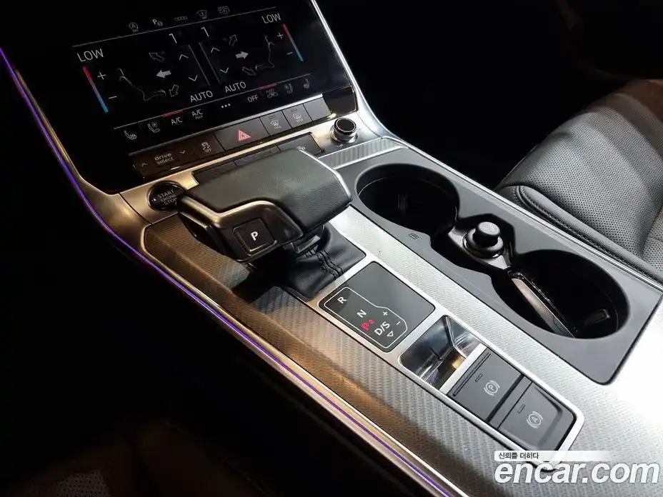 Audi A6 2023 2.0 Автомат в Москве № 206495, фото 9