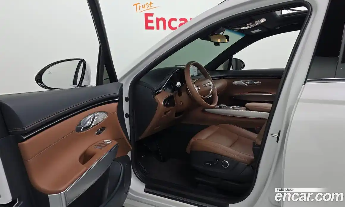 Genesis GV70 2023 2.5 Автомат в Москве № 20958, фото 14