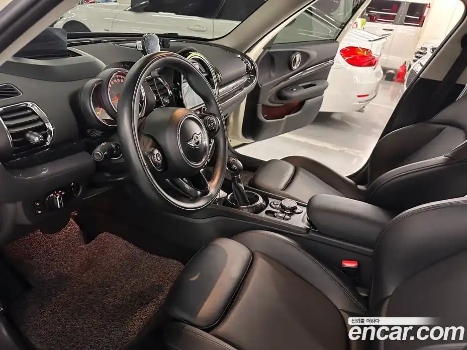 Mini Clubman 2017 2.0 Автомат в Москве № 209685, фото 11