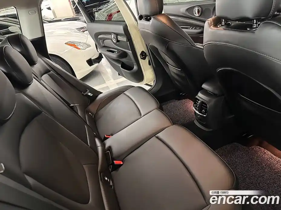 Mini Clubman 2017 2.0 Автомат в Москве № 209685, фото 14