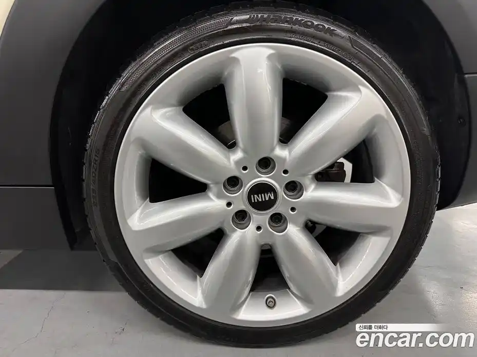 Mini Clubman 2017 2.0 Автомат в Москве № 209685, фото 18