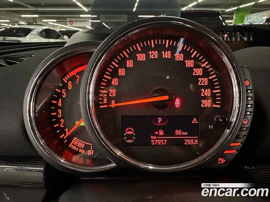 Mini Clubman 2017 2.0 Автомат в Москве № 209685, фото 8