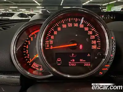 Mini Clubman 2017 2.0 Автомат в Москве № 209685, миниатюра 8