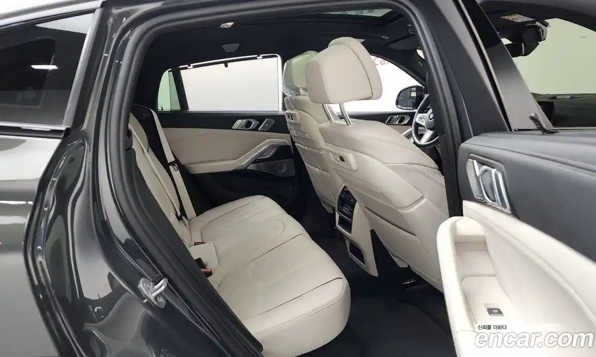 BMW X6 2023 3.0 Автомат в Москве № 210582, фото 7