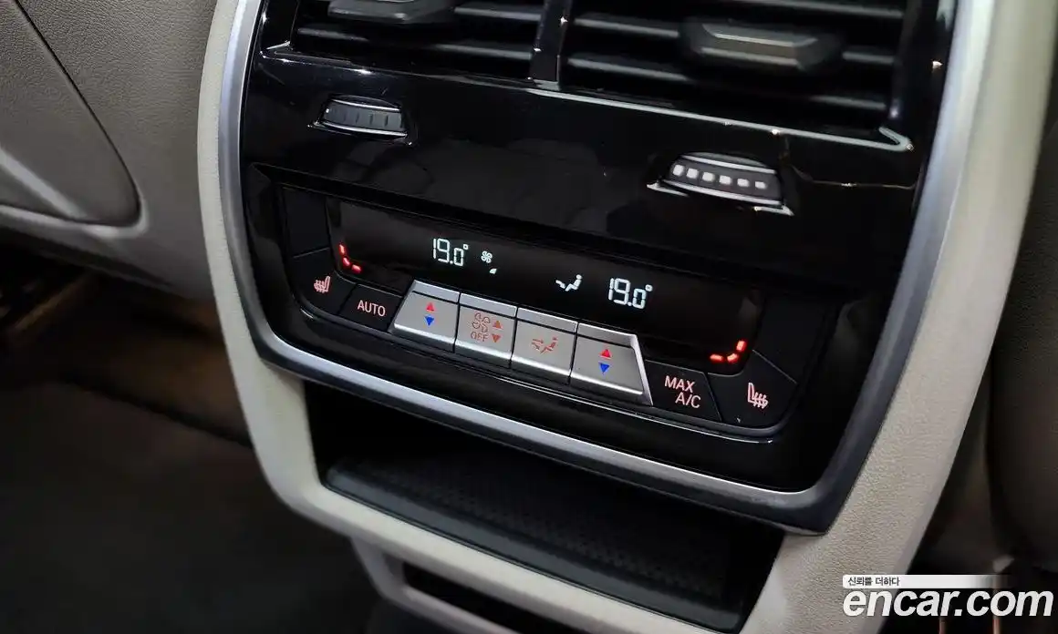 BMW X6 2023 3.0 Автомат в Москве № 210582, фото 10