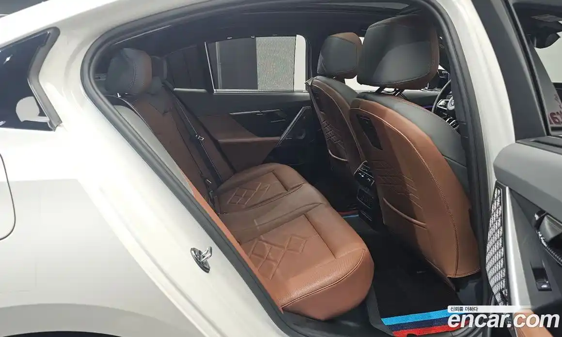 BMW i5 2024 0.2 Автомат в Москве № 210623, фото 4