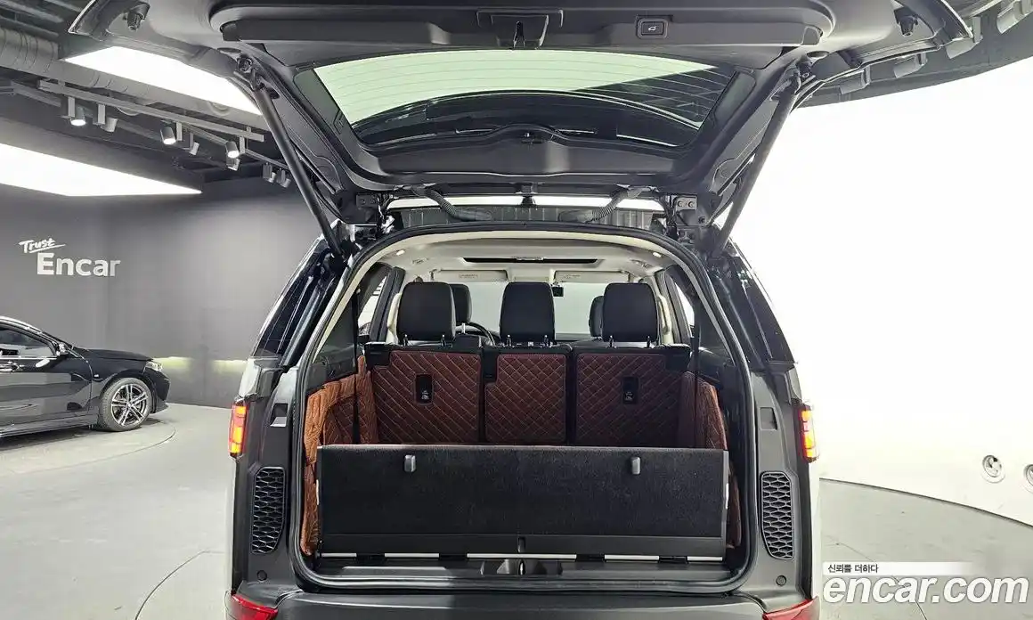 Land Rover Discovery 2018 3.0 Автомат в Москве № 213618, фото 13