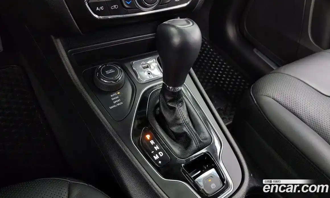 Jeep Cherokee 2021 2.4 Автомат в Москве № 215465, фото 15