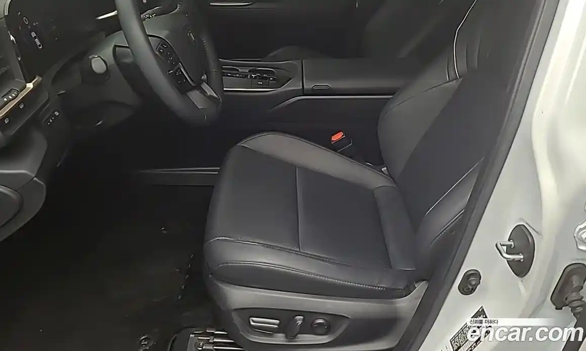 Toyota Crown 2023 2.5 Автомат в Москве № 215649, фото 10