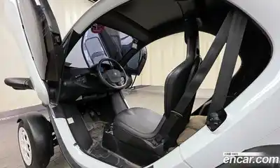 Renault Twizy 2020 0.1 Автомат в Москве № 220009, миниатюра 8