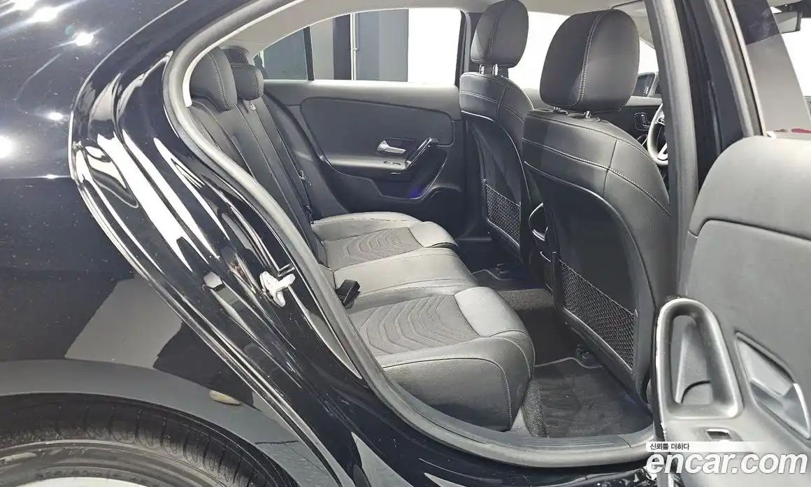 Mercedes-Benz A-Class 2020 2.0 Автомат в Москве № 223144, фото 6