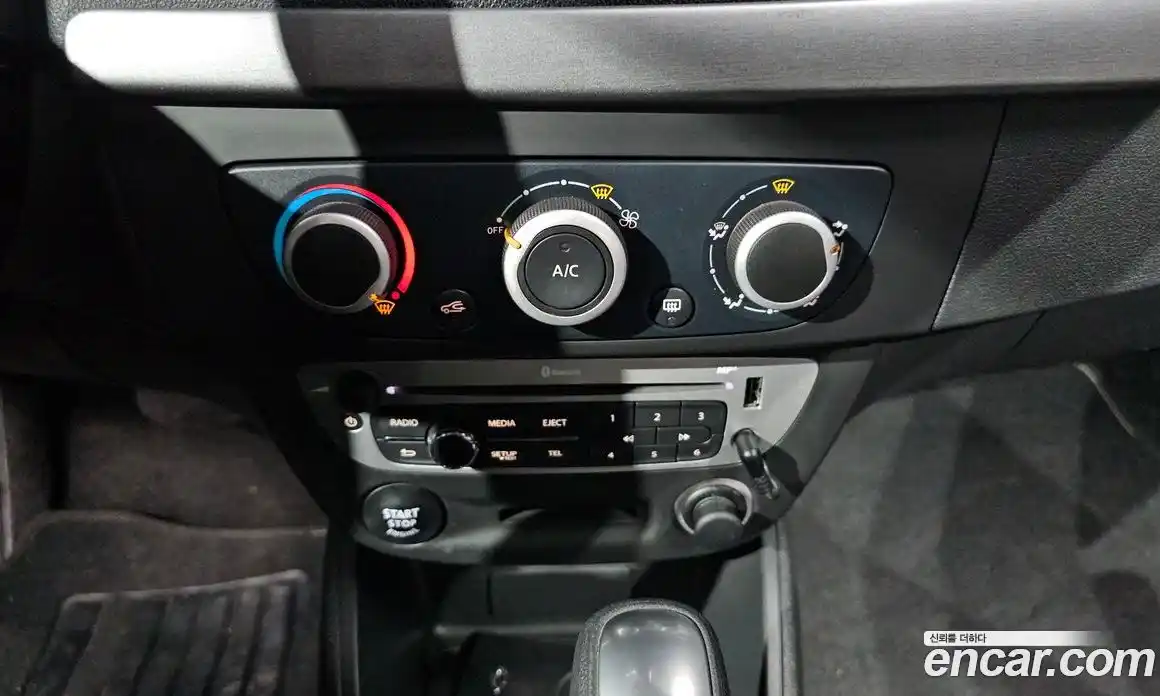 Renault SM3 2019 1.6 Автомат в Москве № 223386, фото 14