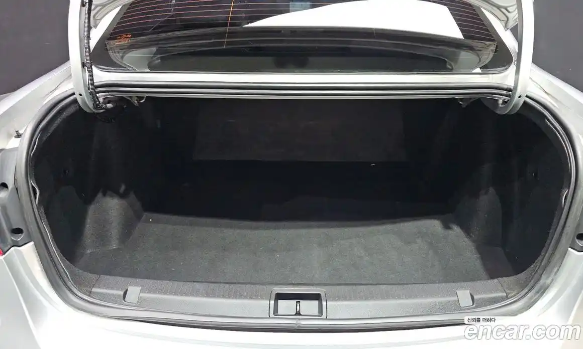 Renault SM3 2019 1.6 Автомат в Москве № 223386, фото 19