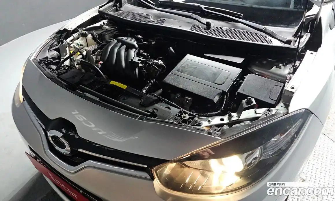 Renault SM3 2019 1.6 Автомат в Москве № 223386, фото 4