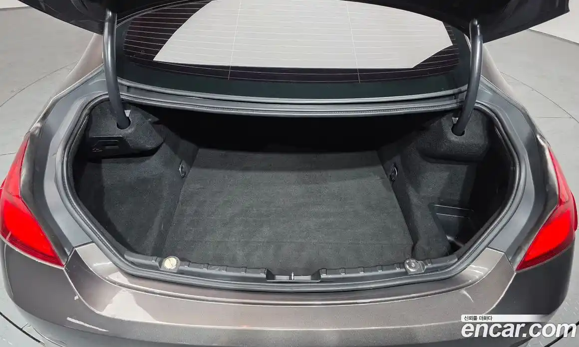 BMW 6-Series 2013 3.0 Автомат в Москве № 229298, фото 20