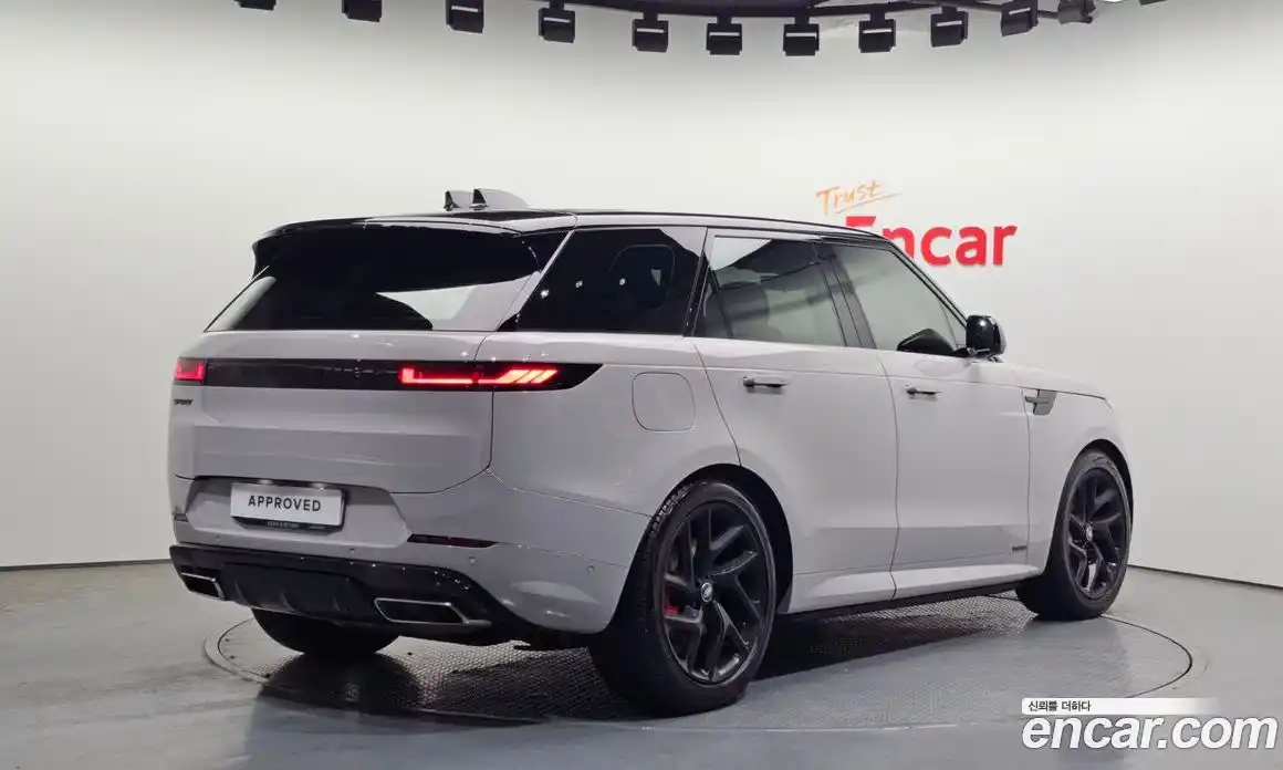 Land Rover Range-Rover Sport 2024 3.0 Автомат в Москве № 231252, фото 15