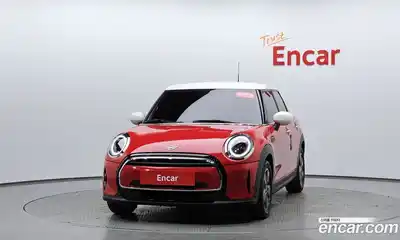 Mini Cooper 2022 1.5 Автомат в Москве № 231398, миниатюра 2
