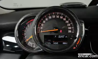 Mini Cooper 2022 1.5 Автомат в Москве № 231398, миниатюра 7