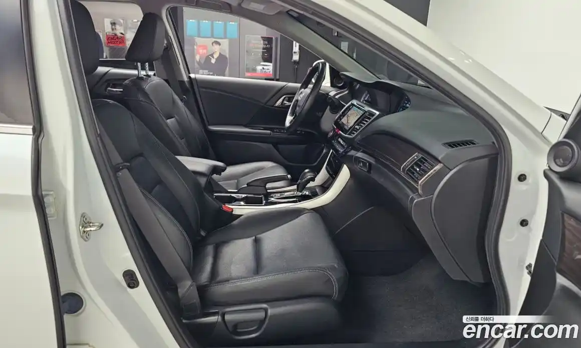 Honda Accord 2017 2.4 Автомат в Москве № 232850, фото 11