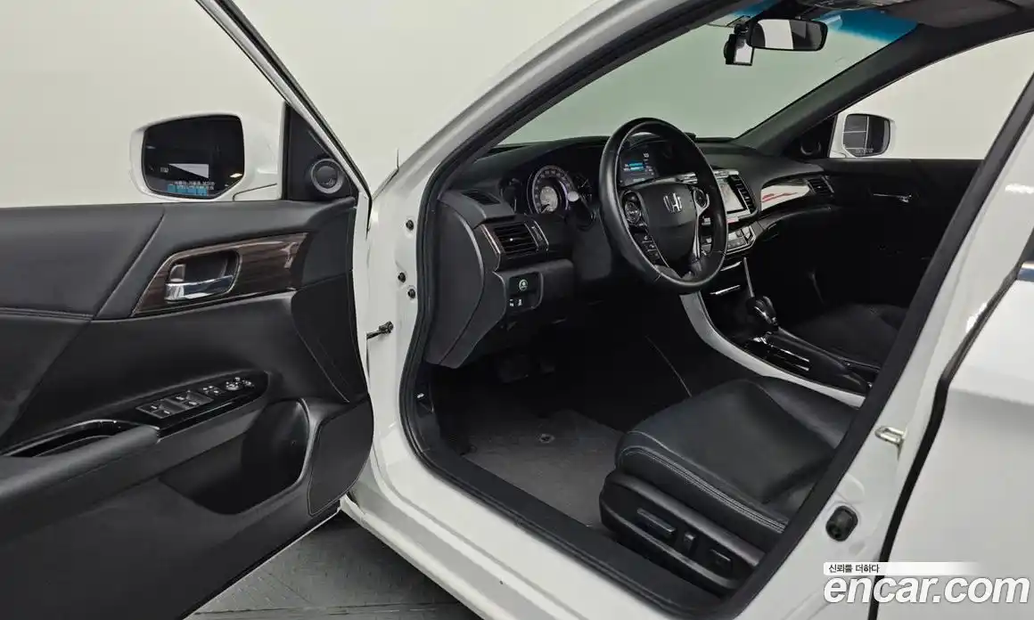 Honda Accord 2017 2.4 Автомат в Москве № 232850, фото 10