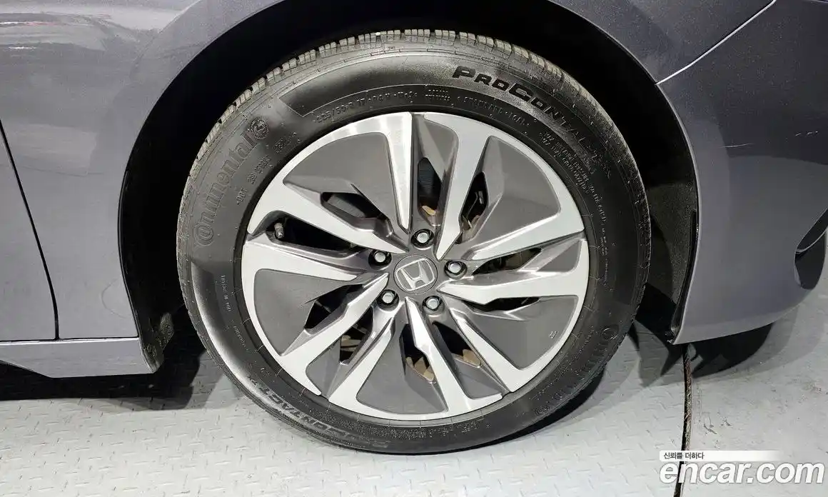 Honda Accord 2019 2.0 Автомат в Москве № 232933, фото 13