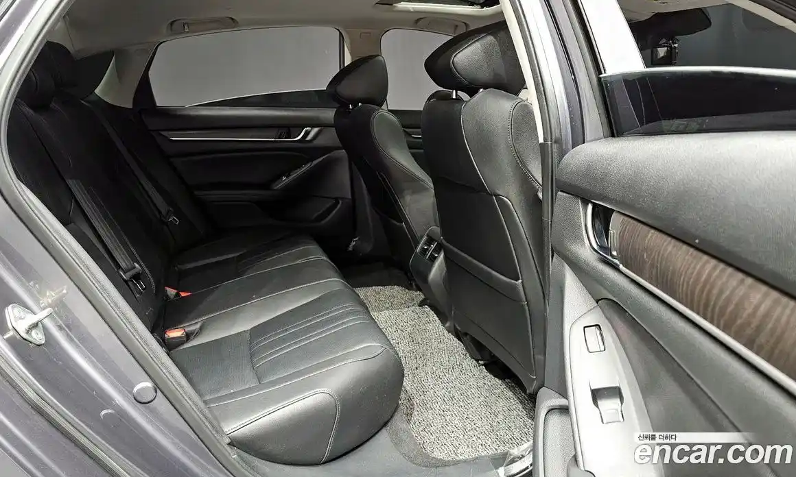 Honda Accord 2019 2.0 Автомат в Москве № 232933, фото 14