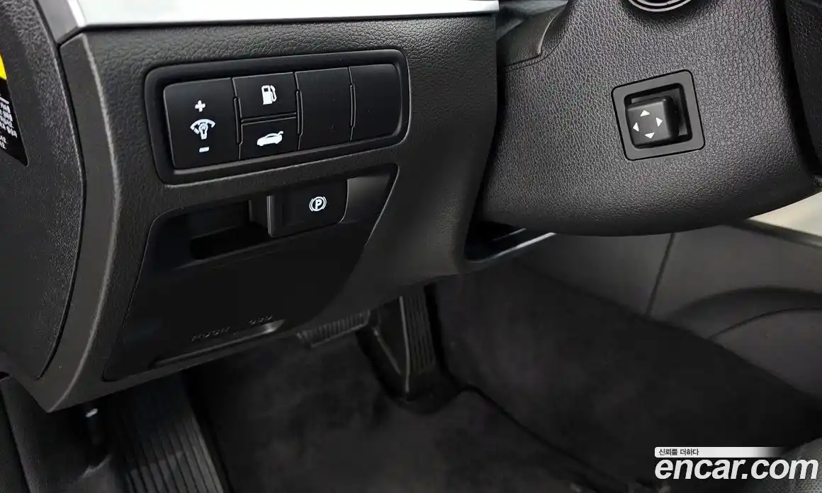 Genesis G80 2017 3.3 Автомат в Москве № 23604, фото 16