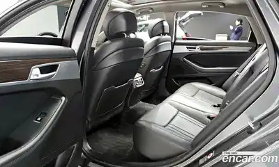 Genesis G80 2017 3.3 Автомат в Москве № 23604, миниатюра 10