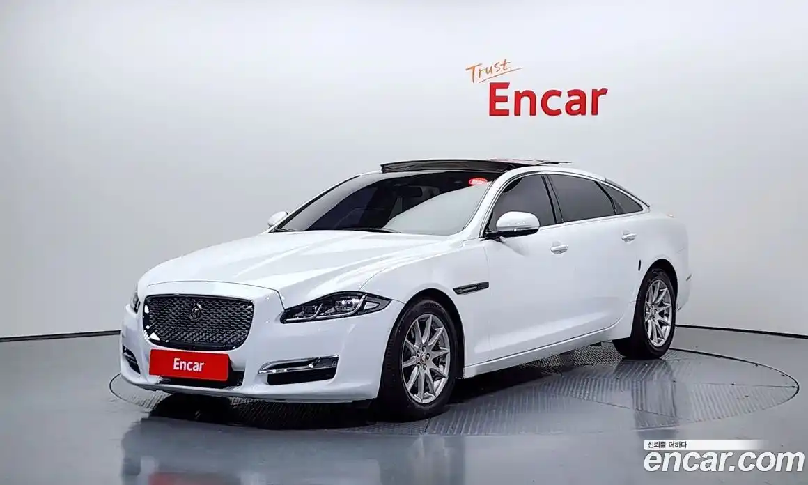 Jaguar XJ 2013 2.0 Автомат в Москве № 241330, фото 5