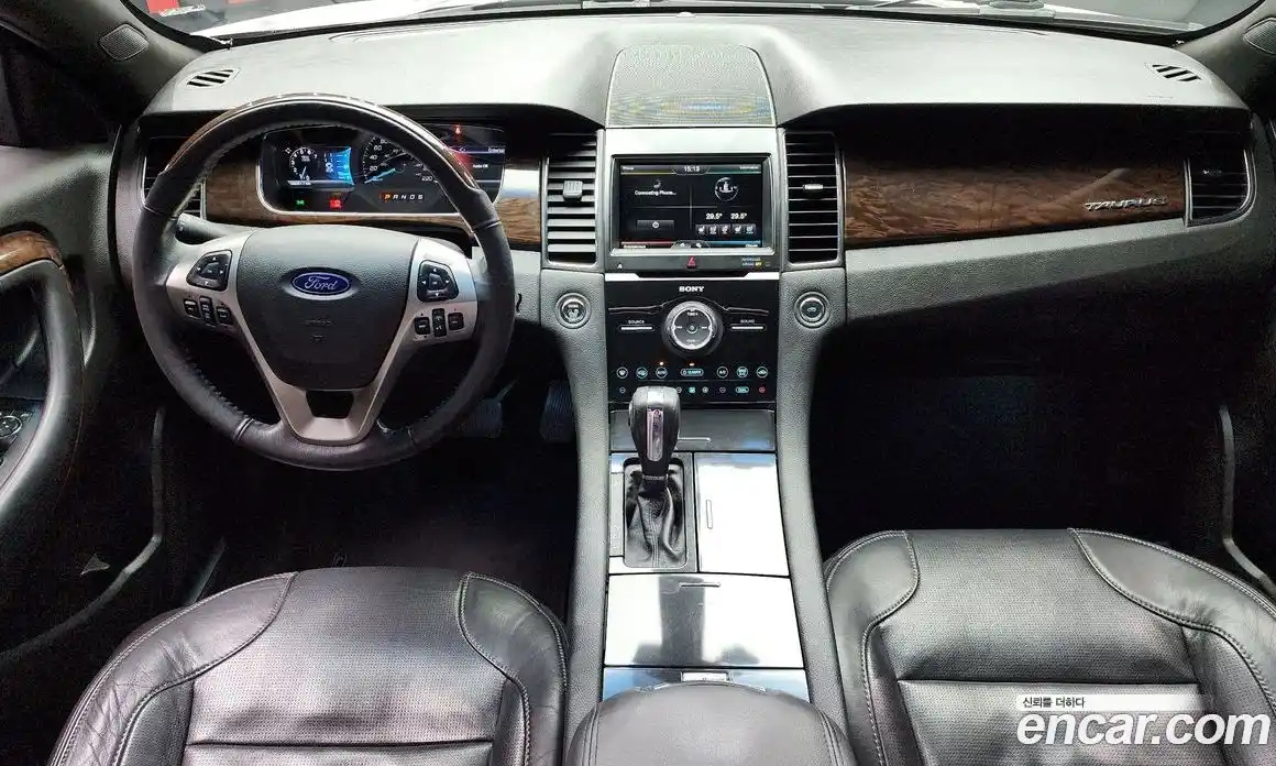 Ford Taurus 2014 2.0 Автомат в Москве № 248875, фото 4