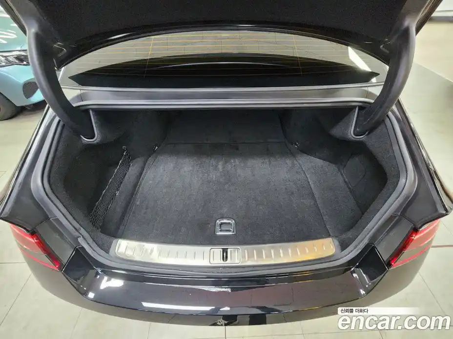 Genesis G90 2023 3.5 Автомат в Москве № 25090, фото 18