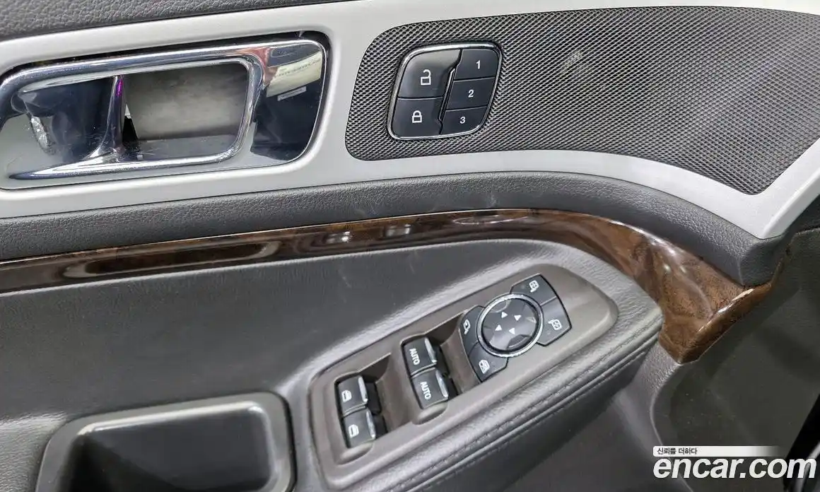 Ford Explorer 2015 3.5 Автомат в Москве № 255557, фото 12