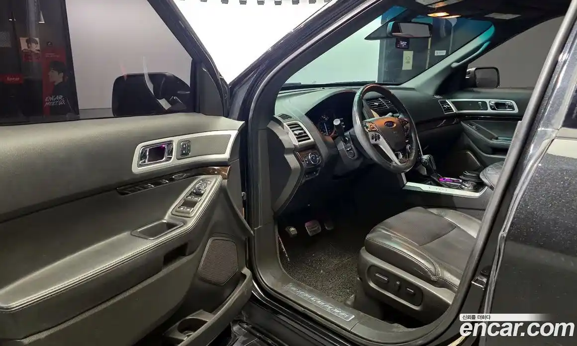 Ford Explorer 2015 3.5 Автомат в Москве № 255557, фото 8