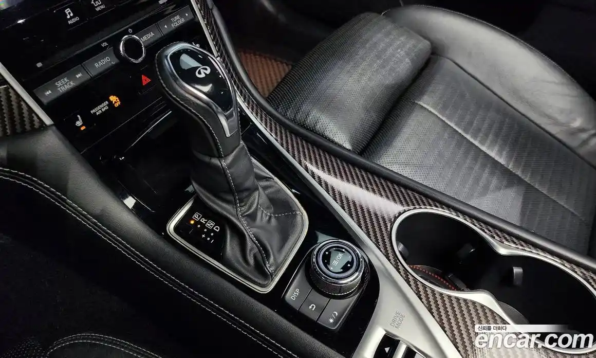 Infiniti Q50 2018 3.5 Автомат в Москве № 256170, фото 19