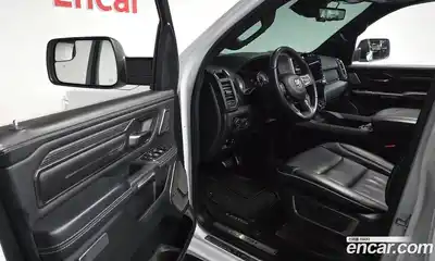 Dodge Ram Pick Up 2021 5.7 Автомат в Москве № 256892, миниатюра 11