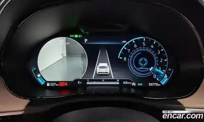 Genesis GV70 2022 2.5 Автомат в Москве № 25834, миниатюра 2