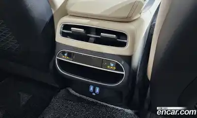 Genesis GV70 2022 2.5 Автомат в Москве № 25834, миниатюра 4