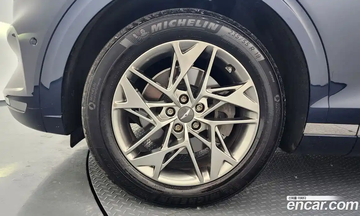 Genesis GV70 2022 2.5 Автомат в Москве № 25834, фото 8