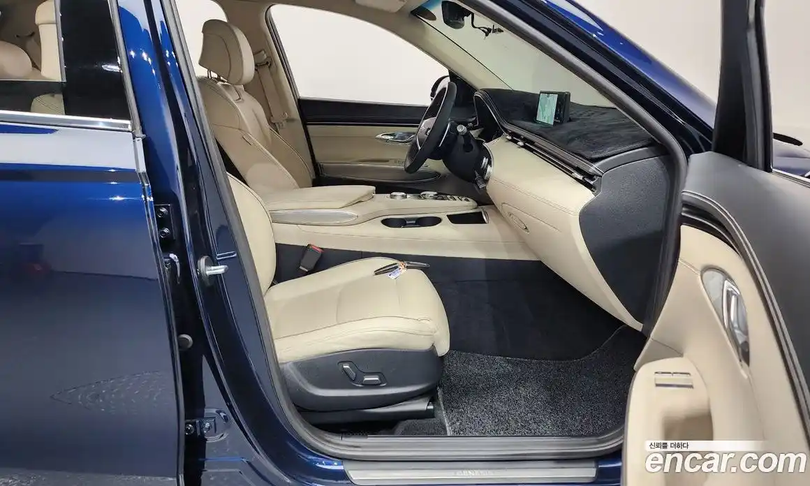 Genesis GV70 2022 2.5 Автомат в Москве № 25834, фото 9