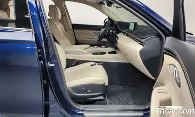 Genesis GV70 2022 2.5 Автомат в Москве № 25834, миниатюра 9