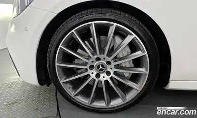 Mercedes-Benz E-Class 2021 2.0 Автомат в Москве № 264239, миниатюра 4