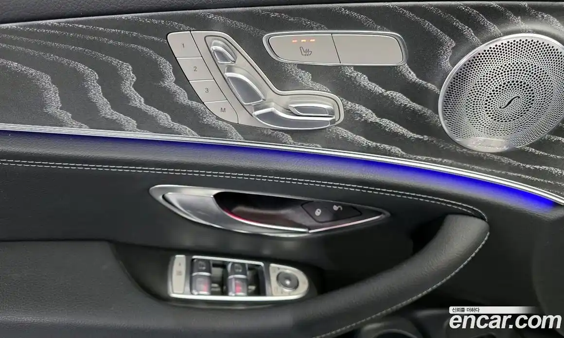 Mercedes-Benz E-Class 2021 2.0 Автомат в Москве № 264239, фото 9