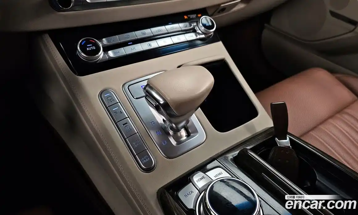 Genesis G90 2019 3.3 Автомат в Москве № 26519, фото 15